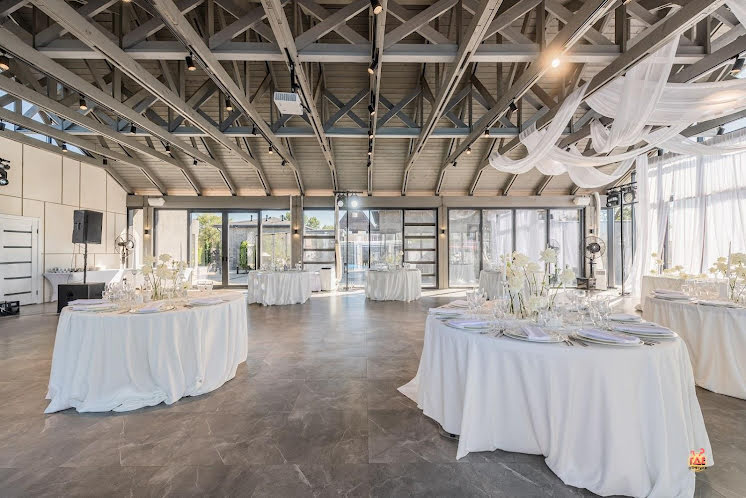 Основной зал в «La luna» фотография №15