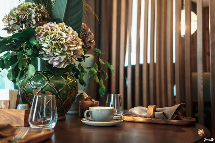 Основной зал в «Шоколад на Посадской» фотография №3