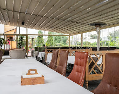  ресторан Гранатовый Сад № 1