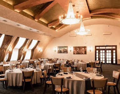  ресторан Братчина