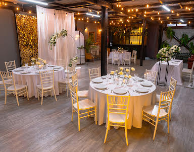  ресторан Memories на набережной Обводного канала