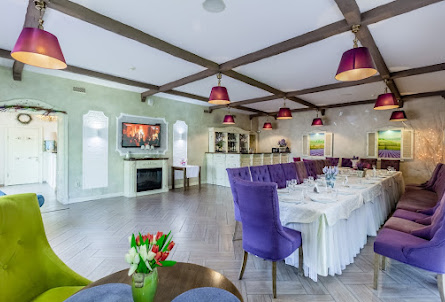 Малый зал в Малый зал