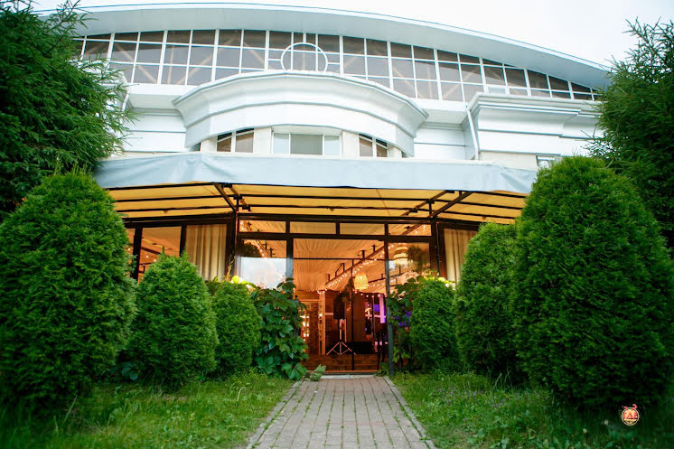 Летняя веранда в «Шереметев Парк Отель» фотография №4