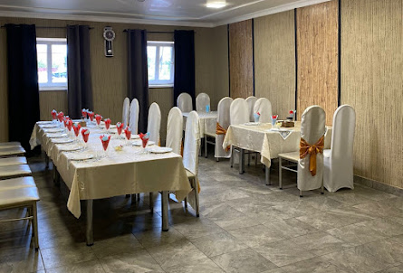 Средний зал в Средний зал