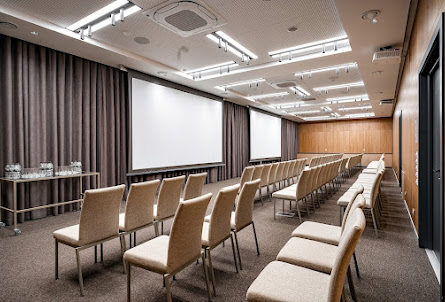 Зал «Венера» в Зал «Меркурий»