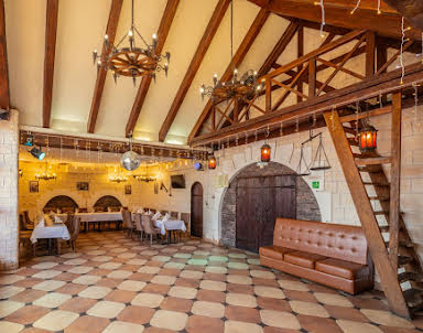 Свадьба в Подворье замка