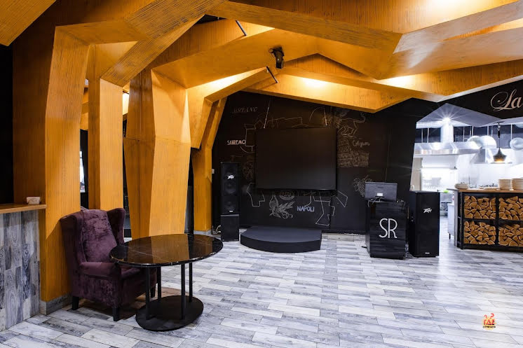 Основной зал  в «Sanremo» фотография №3