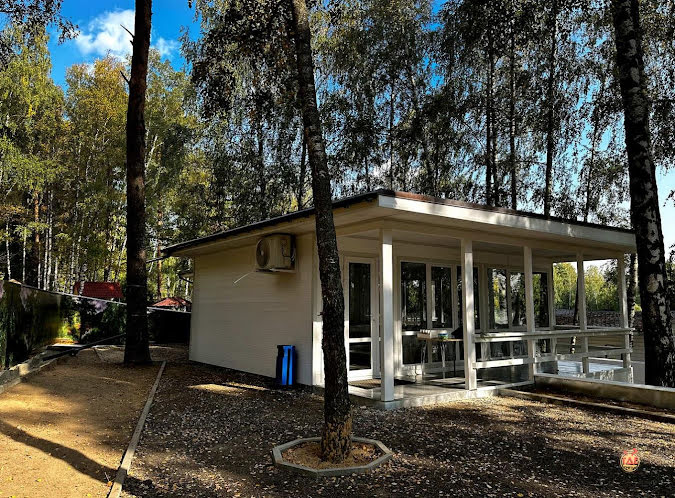 Большая застекленная беседка в «Бухта радости» фотография №1