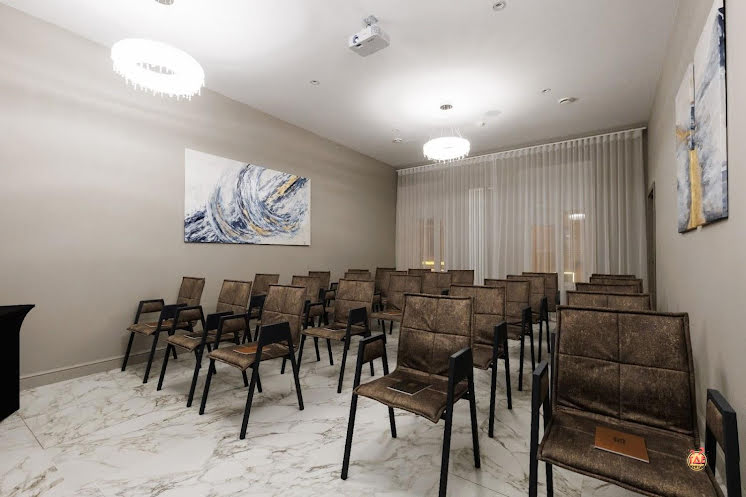 Конференц-зал  "Suzor" в «Helen» фотография №10