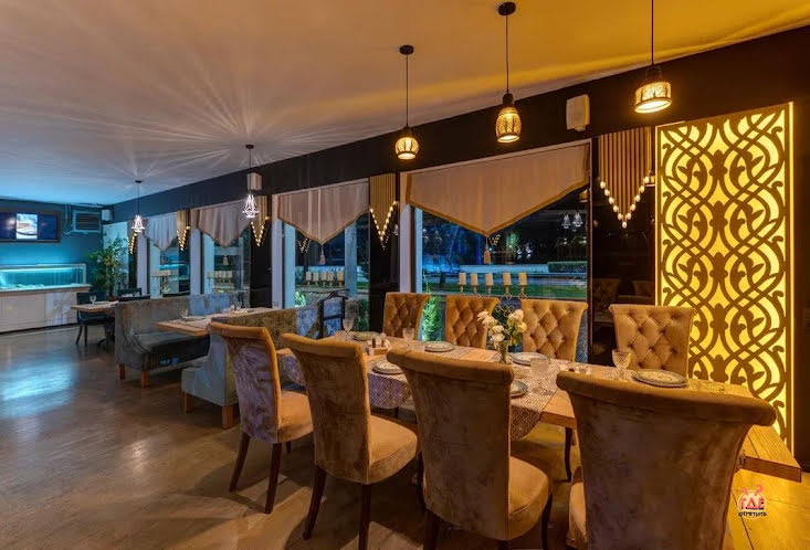 Основной зал в «Stephania» фотография №5