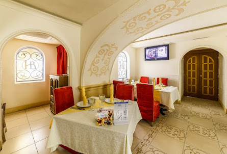 Зал «Царские палаты» в Зал «Квартира Шпака»