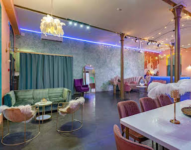  ресторан МАЙ Москва на Бауманской