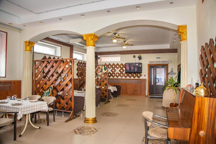 Основной зал в «Плов» фотография №3