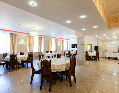  ресторан Лион на Перовской