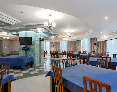  ресторан Ёлочка