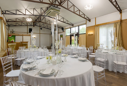 Зал «Русский» в Зал «Кепка»