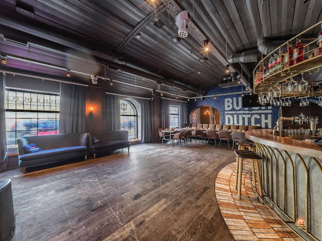 Основной зал в «Butch&Dutch на Нижневолжской набережной» фотография №3