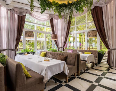  ресторан Wok Cafe