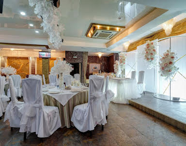 Корпоратив в Буржуй