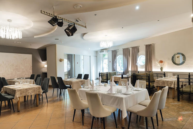 Основной зал в «Махаон» фотография № 1