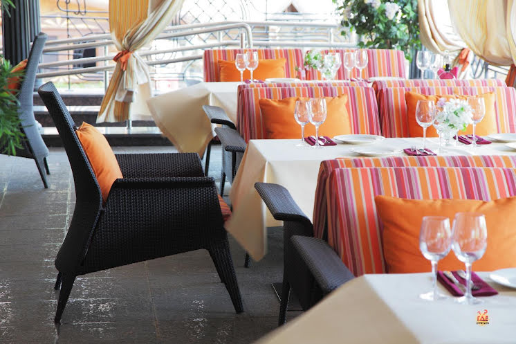 Летняя веранда в «Пале Рояль» фотография №7