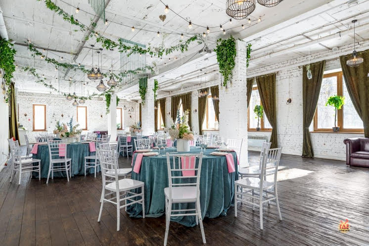 Большой зал в «Forest-hall» фотография №5