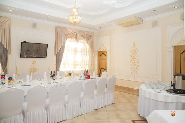 Основной зал  в «Сайран» фотография №9