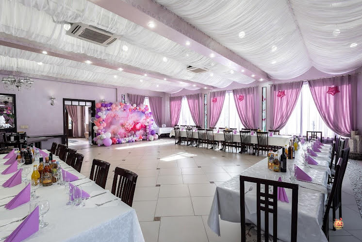 Зал «Сиреневый» в «Сказка» фотография №17