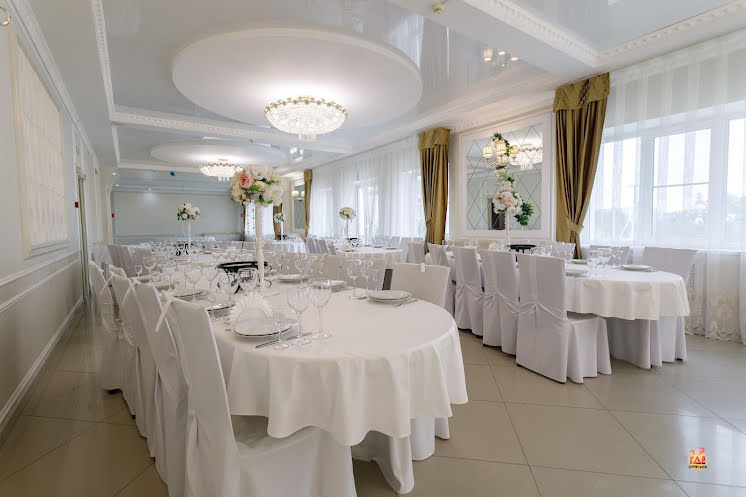 Белый зал в «Вилла» фотография №7