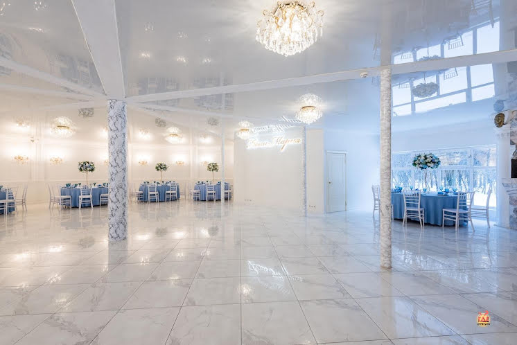 Большой зал в «БониМариЯ» фотография №17