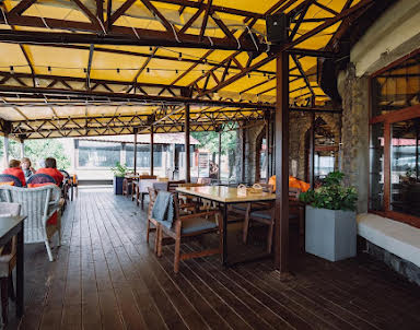  ресторан Butch&Dutch на Нижневолжской набережной