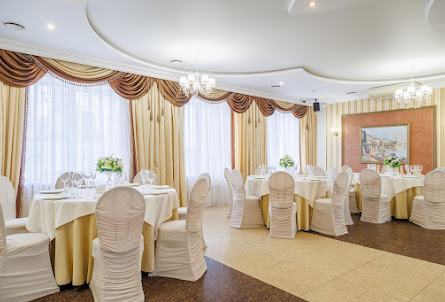 Основной зал  в Основной зал 