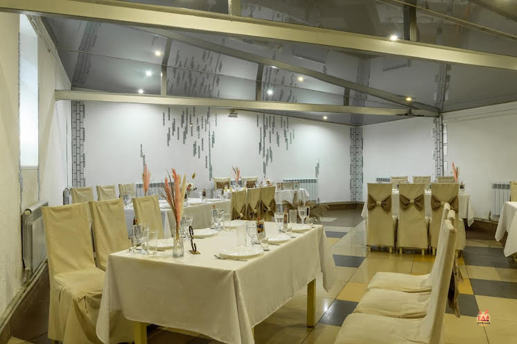 Зал на 100 человек в «Жара» фотография №10