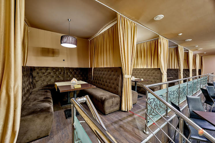 Основной зал  в «Адам и Ева» фотография №13