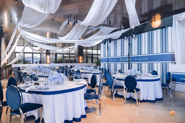 Основной зал в «Mooring» фотография №4