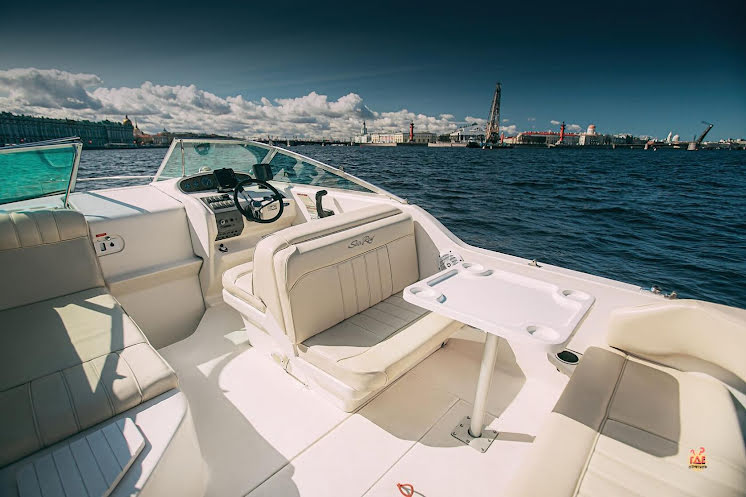 SEA RAY 250 "GOLDEN SHERIFF" в «YES BOAT» фотография №1