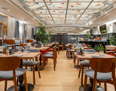 День рождения в BISTROT 44