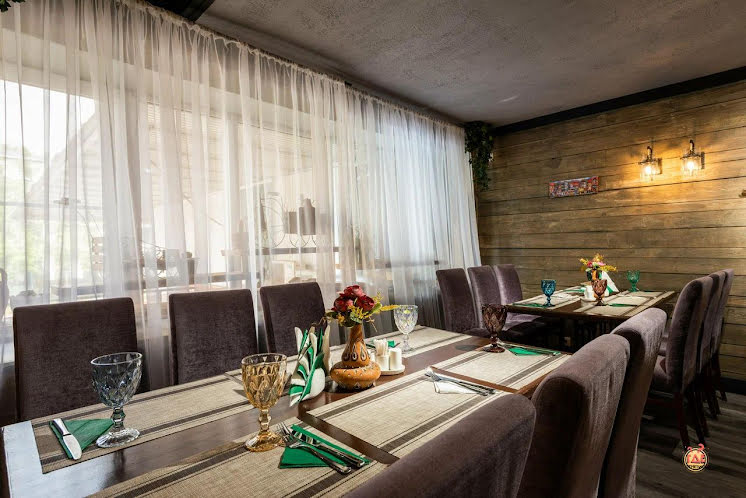 Малый зал в «Тбилисоба» фотография №12