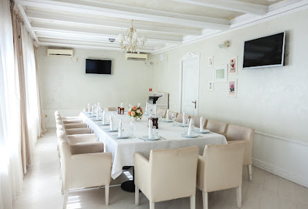 Банкетный зал в Зеленый зал