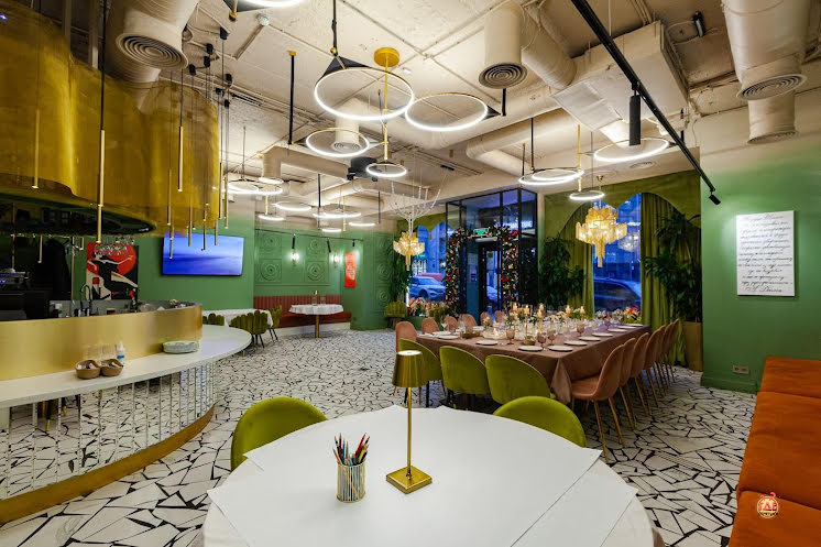 Основной зал  в «Шико» фотография №2