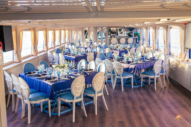 Палуба в «Теплоход "Северное сияние"» фотография №9