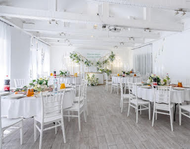  ресторан Anstar House Kapustino