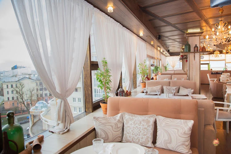 Основной зал  в «Кинто» фотография №13