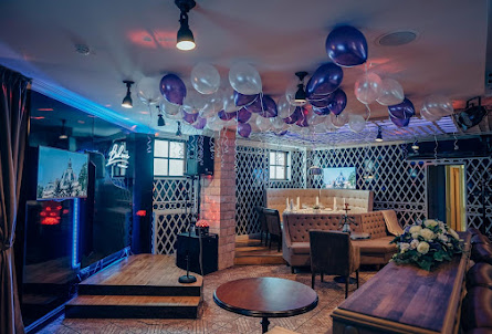 Караоке-зал в Караоке-зал