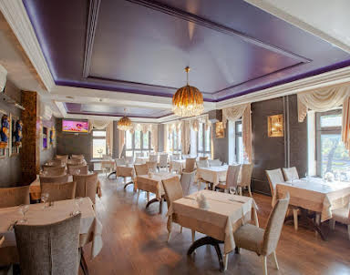  ресторан Сандал