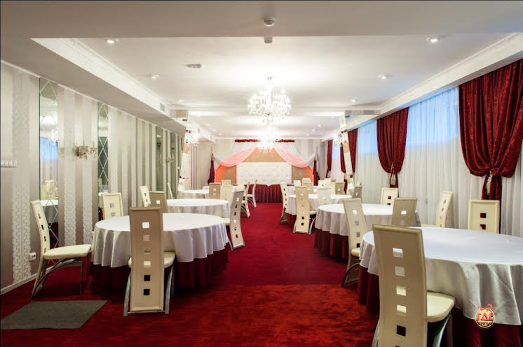 Банкетный зал в «Олимпия» фотография №1