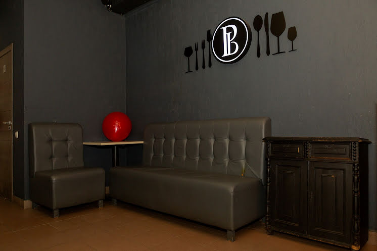 Основной зал  в «Публика» фотография №10