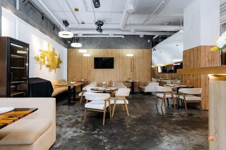 Основной зал в «Lianel» фотография №14