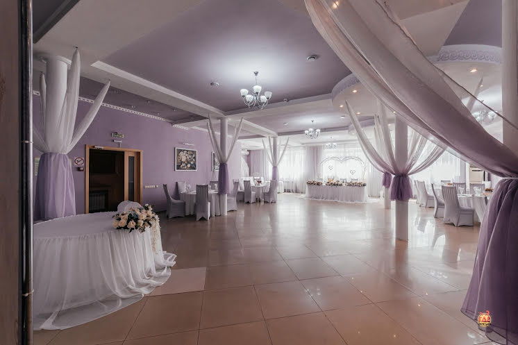 Белый зал в «Лабиринт» фотография №9