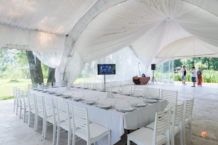 Средний шатер «Берег» в «Рыболовная усадьба - Парк-отель Остров» фотография №9